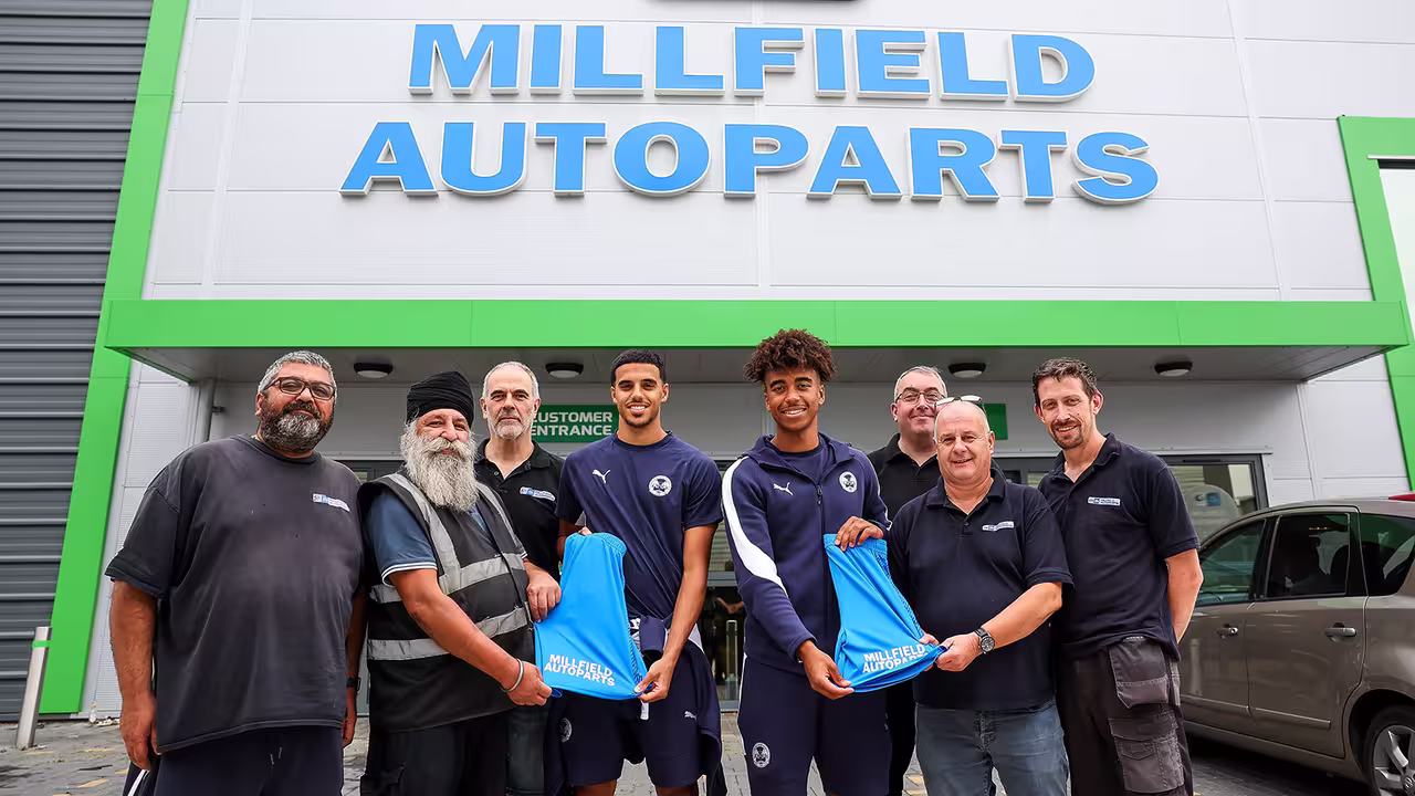 New Players Visiting our Maskew Avenue Branch